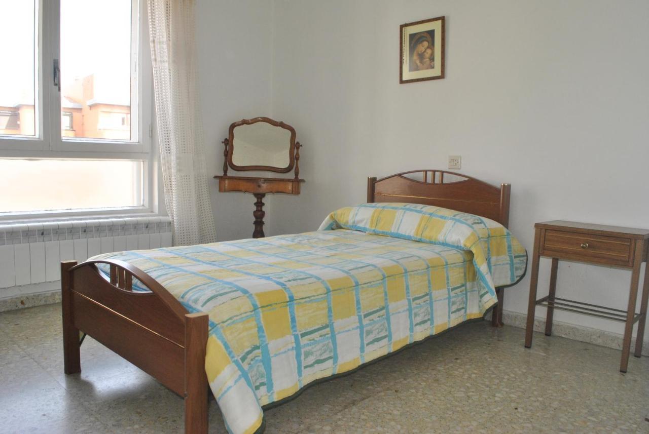 Residencia Universitaria Alto De Miranda - Resisantander 호텔 외부 사진